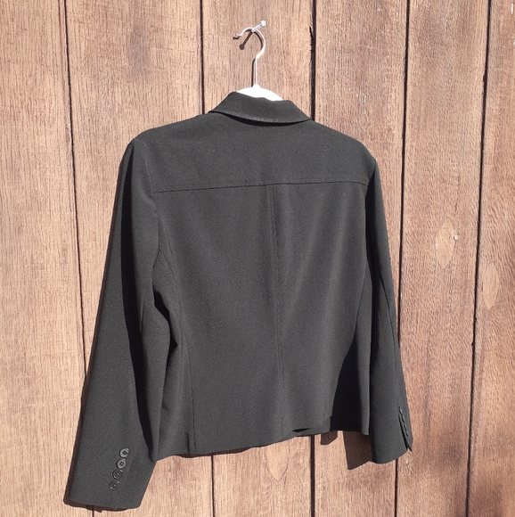 DONATED Locally | Vintage Women's Blazer - Picture 2 of 9